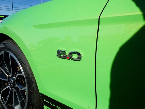 2014 Ford Mustang GT Premium