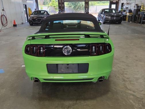 2014 Ford Mustang GT Premium