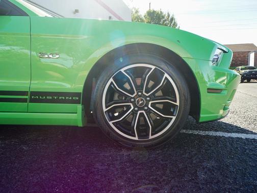 2014 Ford Mustang GT Premium
