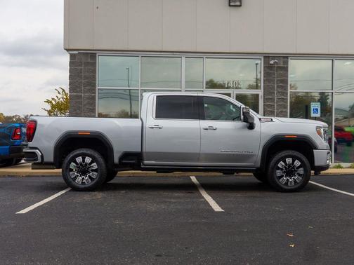 2021 GMC Sierra 2500 Denali