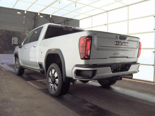 2021 GMC Sierra 2500 Denali