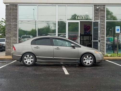 Gray 2006 Honda Civic LX