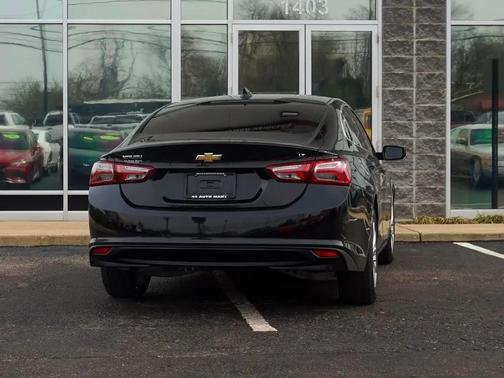 2021 Chevrolet Malibu FWD LT