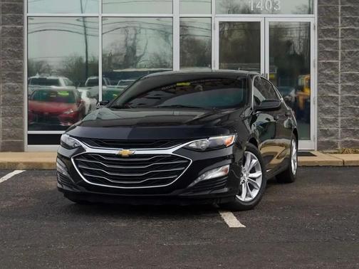 2021 Chevrolet Malibu FWD LT