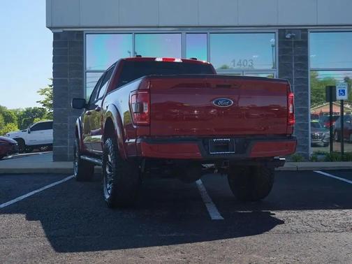 Rapid Red Metallic Tinted Clearcoat 2021 Ford F-150 XLT