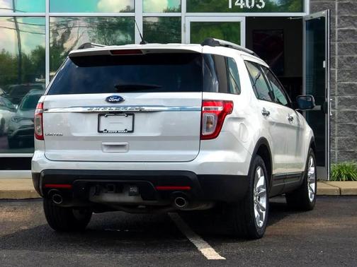White Platinum Metallic Tri-Coat 2011 Ford Explorer Limited