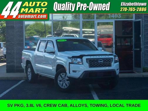 Glacier White 2023 Nissan Frontier SV
