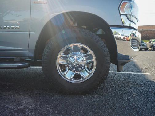 2021 RAM 2500 Big Horn Crew Cab 4x4 6'4' Box