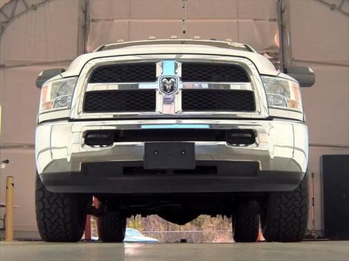 2018 RAM 2500 Tradesman Crew Cab 4x4 6'4' Box