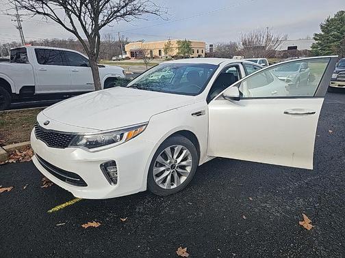 2018 Kia Optima S