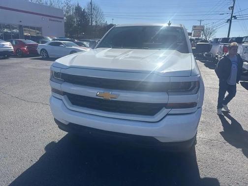2019 Chevrolet Silverado 1500 Custom