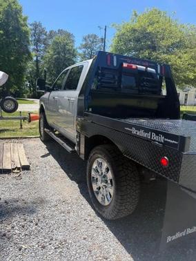 Bright Silver Metallic Clearcoat 2014 RAM 2500 SLT