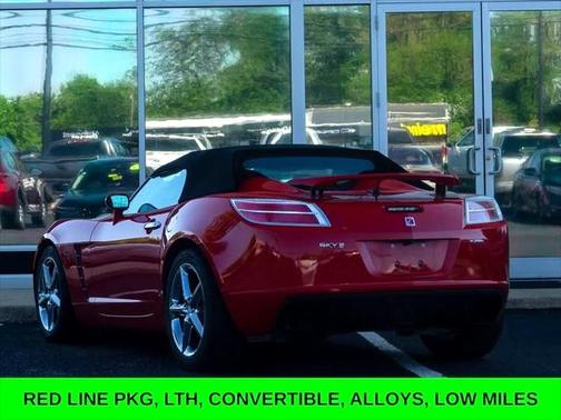 2009 Saturn Sky Red Line