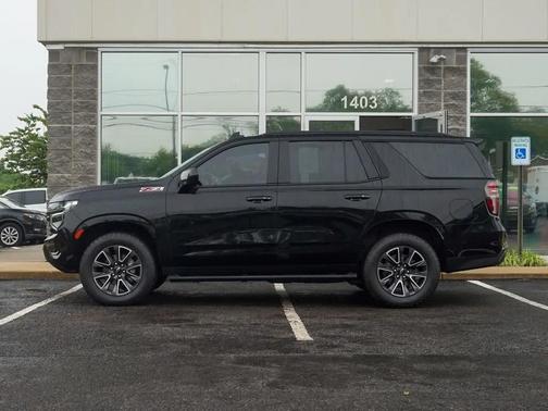 Black 2021 Chevrolet Tahoe 4WD Z71