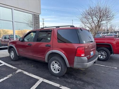 2002 Ford Explorer XLS