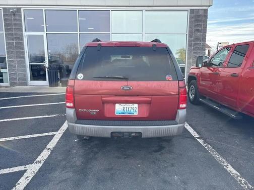 2002 Ford Explorer XLS