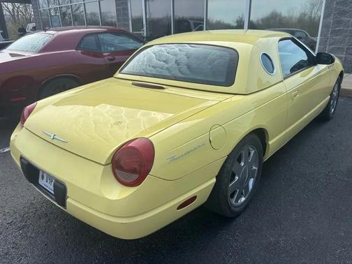 2002 Ford Thunderbird Base