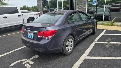 Blue 2014 Chevrolet Cruze LS