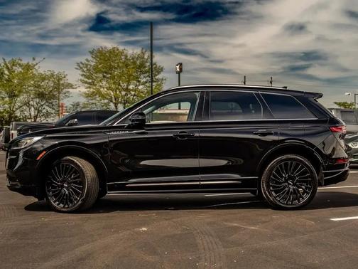Infinite Black 2021 Lincoln Corsair Reserve