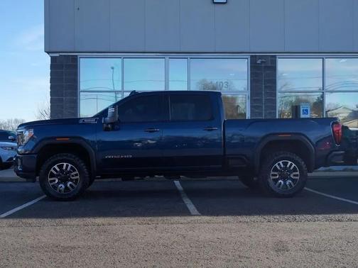 2020 GMC Sierra 2500 AT4