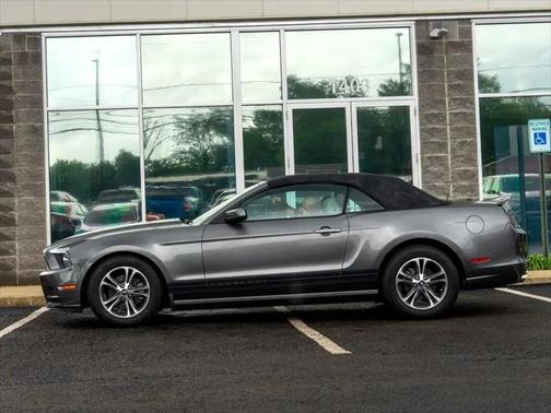 2014 Ford Mustang V6 Premium