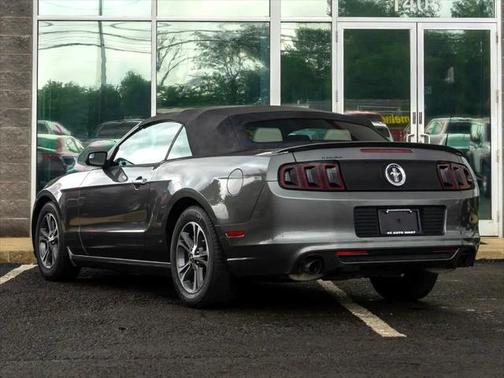 2014 Ford Mustang V6 Premium