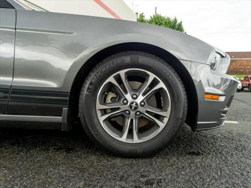 2014 Ford Mustang V6 Premium
