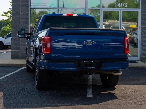 Blue 2022 Ford F-150 XLT