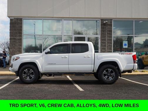 2017 Toyota Tacoma TRD Sport