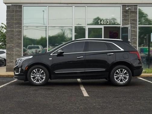 Black 2020 Cadillac XT5 Premium Luxury