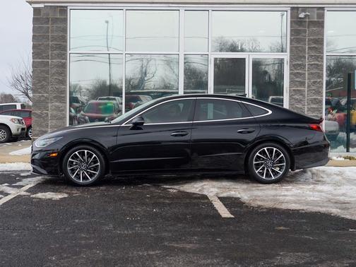 2020 Hyundai SONATA Limited