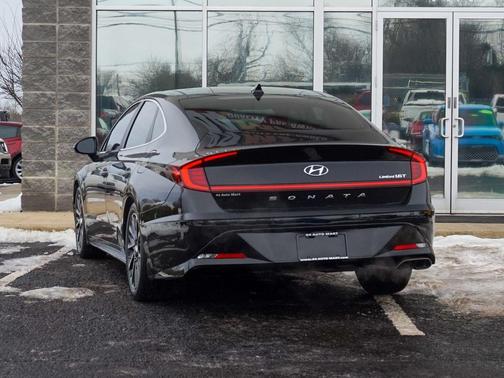 2020 Hyundai SONATA Limited