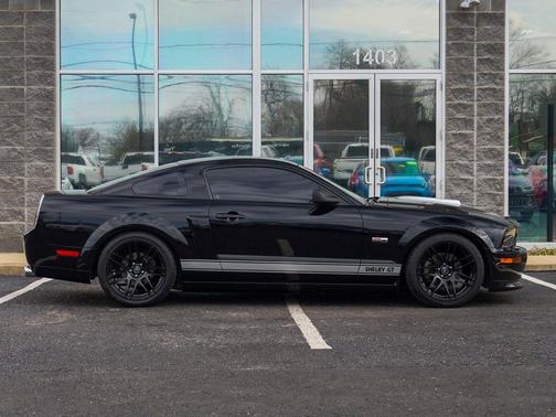 2007 Ford Mustang GT Premium