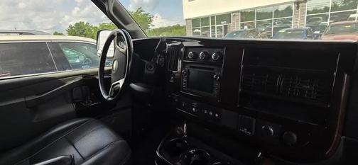 Silver Ice Metallic 2017 Chevrolet Express 2500 Work Van