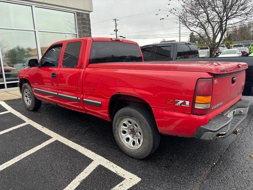 2000 Chevrolet Silverado 1500 LS