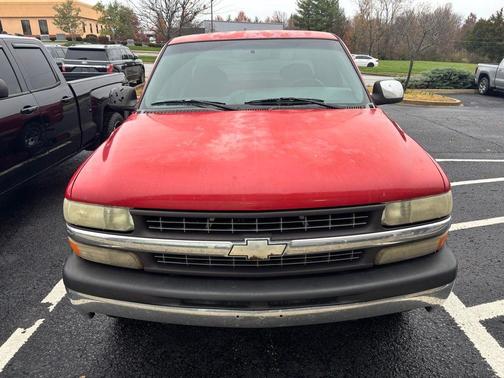 2000 Chevrolet Silverado 1500 LS