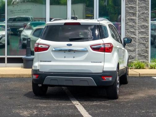 White 2021 Ford EcoSport Titanium