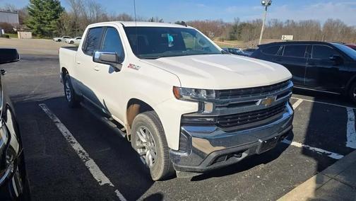 Summit White 2019 Chevrolet Silverado 1500 LT