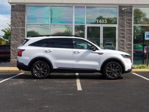 2023 Kia Sorento SX