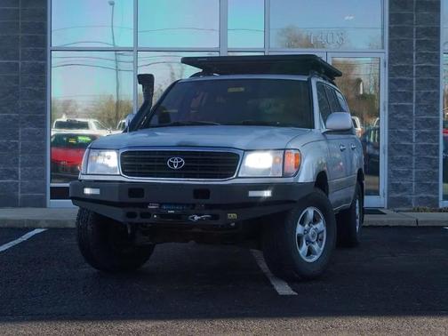 2000 Toyota Land Cruiser Base