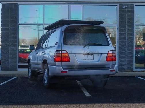 2000 Toyota Land Cruiser Base