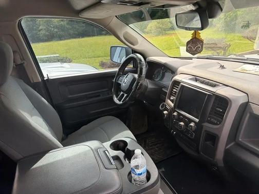 Bright White Clearcoat 2019 RAM 1500 Tradesman