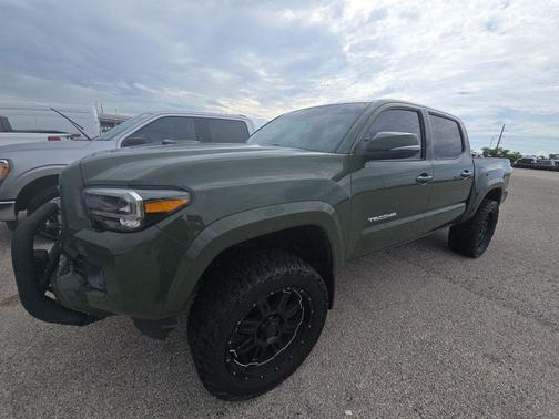 2021 Toyota Tacoma TRD Sport