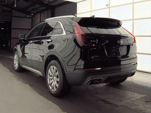 2020 Cadillac XT4 Premium Luxury