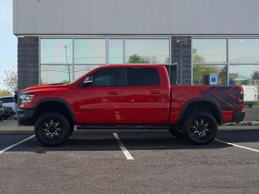 Flame Red Clearcoat 2019 RAM 1500 Rebel