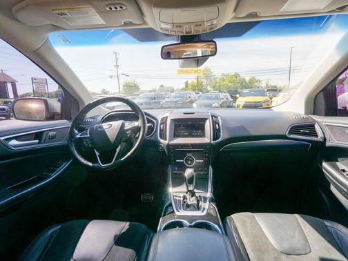 2015 Ford Edge Sport