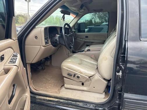 2001 Chevrolet Silverado 2500 LS H/D Crew Cab