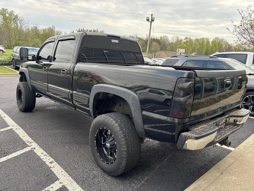 2001 Chevrolet Silverado 2500 LS H/D Crew Cab