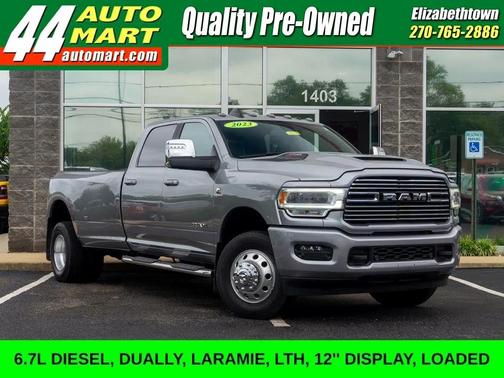 2023 RAM 3500 Laramie Crew Cab 4x4 8' Box