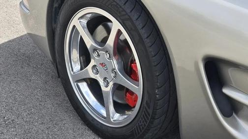 2001 Chevrolet Corvette Base